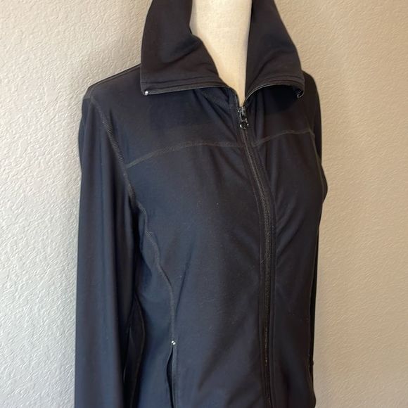 XERSION zip up performance high neck jacket - Picture 7 of 8